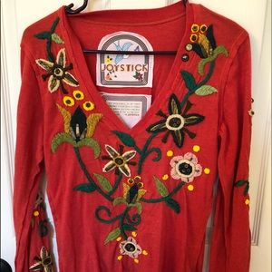 Joystick top hand stitched size small